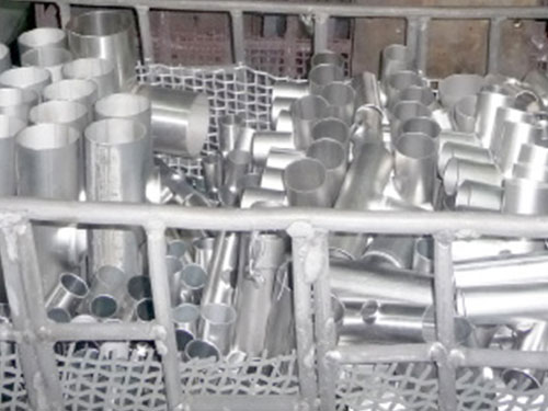 巖棉機(jī)制彩鋼板