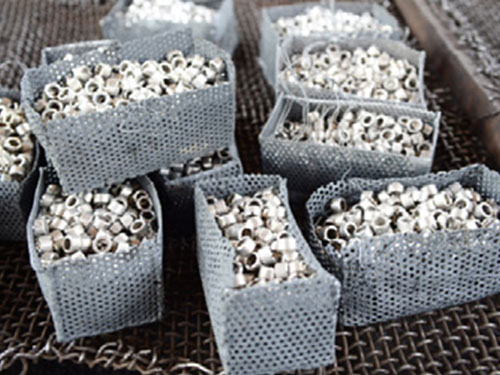 巖棉機(jī)制彩鋼板